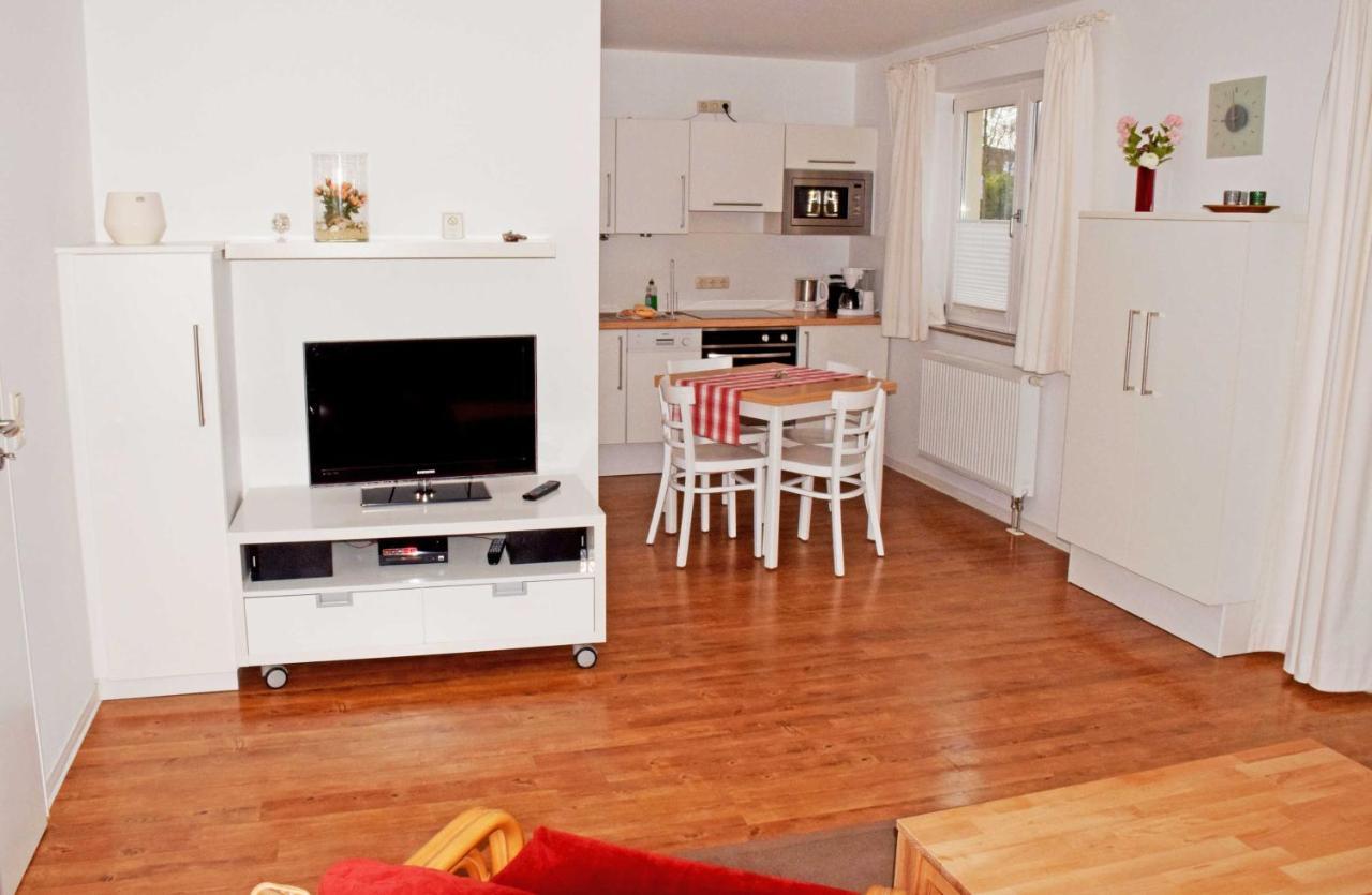 Fewo Mit Balkon Und Strandkorb 03 Sellin  Bagian luar foto